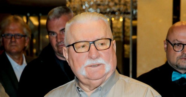 Wykąpał się w piwie, ale to jeszcze nie wszystko. "Apetyczny jak winogrona" - komentują fani