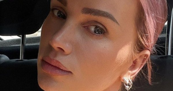 Maffashion przebrała się za Barbie, a podpis pod nagraniem wywołał burzę. Internautki są rozczarowane