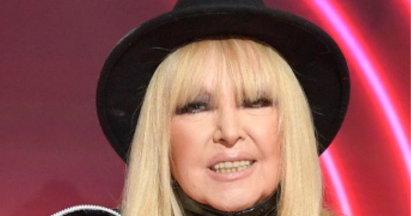 Maryla Rodowicz zaliczyła spektakularną wpadkę! Pękła jej mikroskopijna spódniczka!