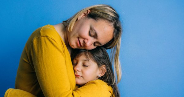 "Odsunęłam się od dziecka przez mężczyznę. Żałuję tego, ale czasu nie cofnę"