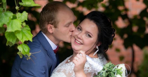 "Byłam grubą panną młodą. Teraz schudłam i chcę powtórzyć ślub!"