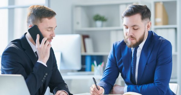 "Mąż ciągle pracuje i nie ma czasu dla mnie i dziecka. Czy tak będzie już zawsze?"