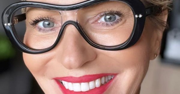 Paulina Smaszcz pozuje w skąpym bikini razem z synem. "Popełniłam błędy jak każda kochająca mama"
