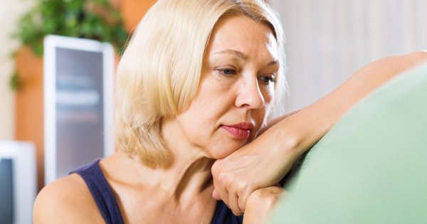 "Przez 40 lat żyłam z jednym mężczyzną. Przed śmiercią złamał mi serce jednym wyznaniem"