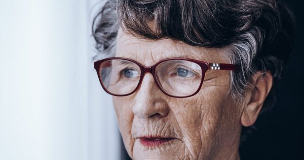 "Utrzymuję mojego 40-letniego syna. Jego słowo jest dla mnie rozkazem"