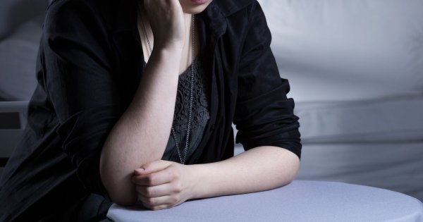 "Pochowałam córkę 15 lat temu, a każdego dnia liczę, że pojawi się w drzwiach. Mąż ma mnie dość"