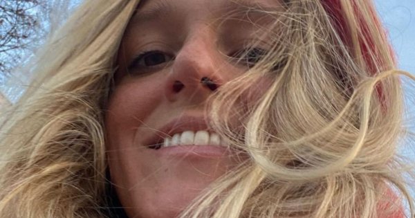 Aleksandra Żebrowska pokazała brzuch po czterech ciążach. Pisze: "Nasze ciała nie muszą się podobać"