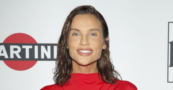 Karolina Gilon odsłoniła na imprezie głęboko skrywany tatuaż! Miejsce nietypowe