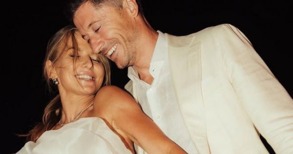 Anna Lewandowska w małej czarnej w dniu urodzin męża. "Jak milion dolarów"