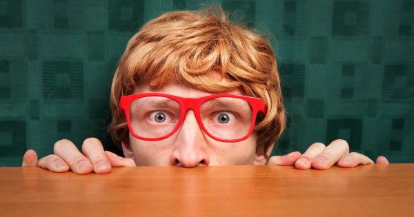 "Umówiłem się z nieznajomą z Internetu. Uciekałem ile sił w nogach. Nie uwierzycie, kim się okazała! Ale przypał..."