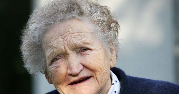 "Wychowała ich po śmierci matki. Wnukowie nawet nie wiedzą, że umarła"