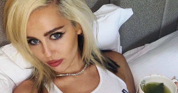 Miley Cyrus przeszła metamorfozę. Fani nie dowierzają: "Myślałam, że to zdjęcie z 2009"