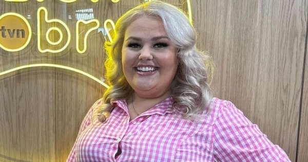 Kinga Zawodnik pokazała, jak wygląda jej brzuch tuż po operacji zmniejszenia żołądka! "Oglądasz na własną odpowiedzialność"