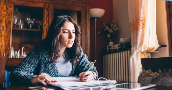 "Plastykę i technikę robię za córkę. Szkoda jej czasu na takie bzdety"