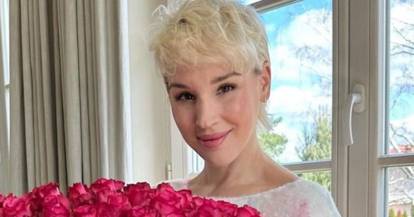 Lil Masti pokazała film z porodu. Internauci bezlitośni: "Gdzie jest prywatność tego dziecka?"