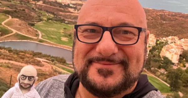 Piotr Gąsowski popłakał się na wizji! Wszystko przez jeden telefon