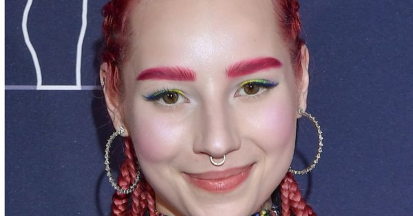 Pamiętacie Young Leosię? Gwiazda za króciutki koncert zgarnia FURĘ kasy