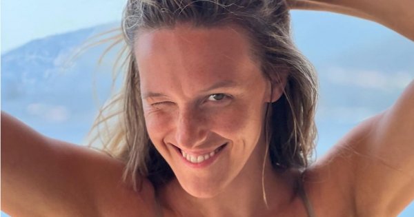 Aleksandra Żebrowska pozuje w modnym bikini, a tu... zonk! Oj, matki doskonale to znają!