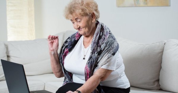 "Żeby własna babcia wnuka w takie coś wrobiła? W głowie się nie mieści..."