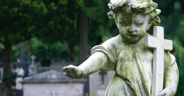 "Mąż żałuje na nagrobek dla synka, a ja chciałabym, żeby aniołek miał ładny domek"