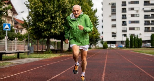 "Mam 79 lat i przygotowuję się do pierwszego w życiu maratonu. Nigdy nie jest za późno na odrobinę szaleństwa"