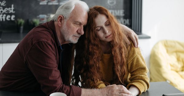 "Ojciec nie chciał mi powiedzieć, gdzie jest pochowana moja mama. Przeżyłam szok, gdy mnie tam zaprowadził"
