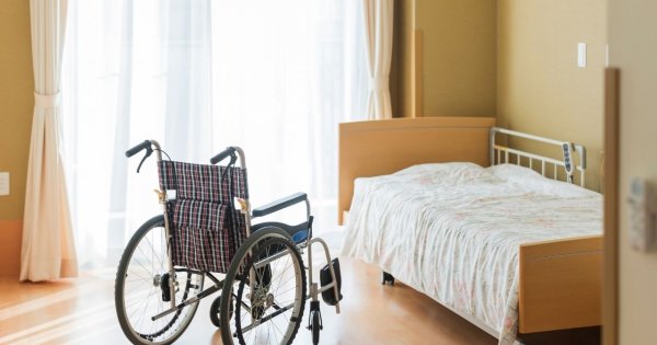 "Odwiedziłam babcię w domu starców. To, co zobaczyłam na miejscu, wbiło mnie w fotel"