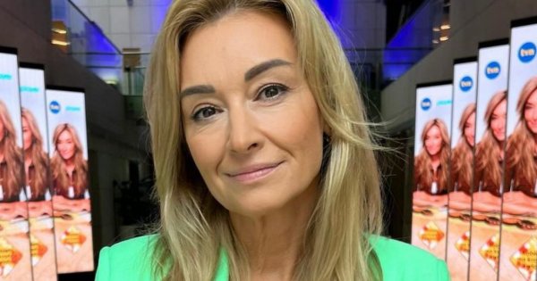 Martyna Wojciechowska pokazała archiwalne zdjęcie rodziców. Ależ ona jest podobna do mamy!