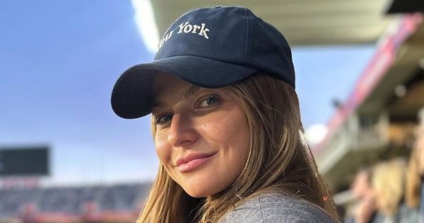 Anna Lewandowska wrzuciła zdjęcie z Narodowego, a tam taki psikus! Widzicie, to co my?