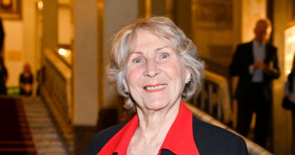 Irena Santor to wspaniała artystka, lecz życie prywatne to pasmo ogromnych tragedii. 88-latka nie mogła liczyć na szczęśliwe życie
