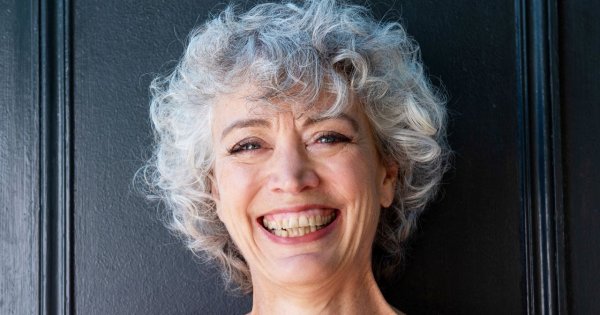 "Moja 65-letnia sąsiadka ma 28 lat w nocy. Nie zamyka drzwi, bo zbliżeń się nie boi, a telewizora jej nie ukradną"