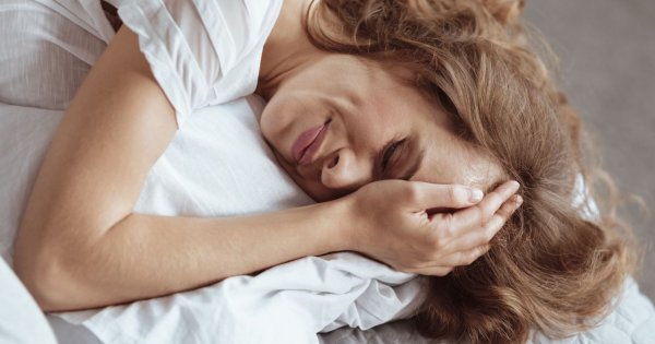 Czytelniczka pisze o najlepszym przyjacielu, który wyznał jej uczucia dopiero po zachorowaniu