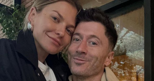 Anna Lewandowska na rozkosznym zdjęciu z córkami. Klara i Laura to już duże panienki!