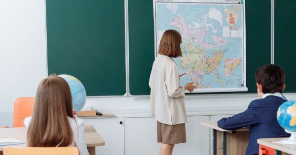 "Rodzice nie wychowują dzieci, a potem płacz, że nauczyciele nie dają rady. Hipokryzja!"