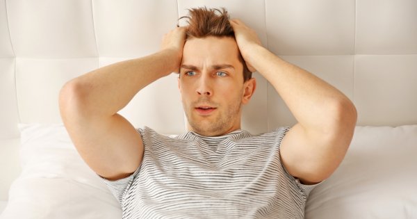 "Pomocy! Moja żona ma coś takiego. Odkąd przypadkiem wszedłem jej do WC, nie mogę tego odzobaczyć"