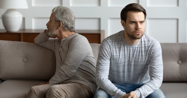 "Ciężko pracowałem na dwa etaty, żeby mój syn mógł pójść na studia. Rozczarowanie to mało powiedziane"