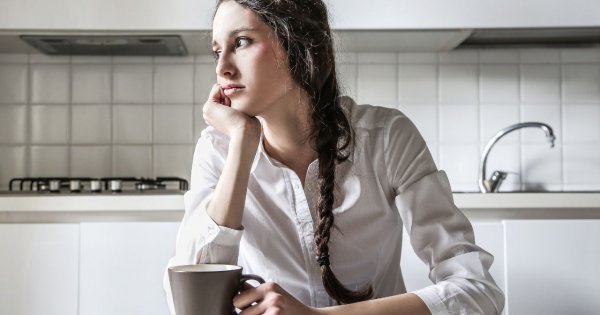 "Zawiodłam się na rodzicach. Nie wsparli mnie finansowo przy przeprowadzce, a dobrze żyją"