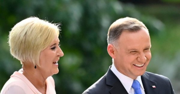 Znany Andrzej i jego żona są małżeństwem od 30 lat. Szokująca prawda o ich związku wyszła na jaw. "Doszło do oszustwa matrymonialnego"