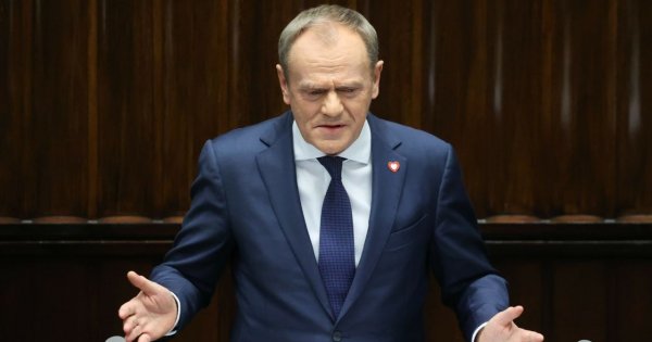 W Polsce już się mówi po niemiecku? Sieć zalały memy o Donaldowej zmianie!