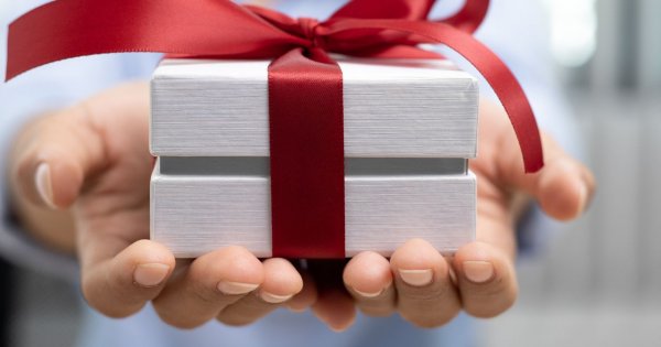 "Pod choinkę dam mężowi skriny rozmów z kochanką. Jego mamusia będzie dumna"