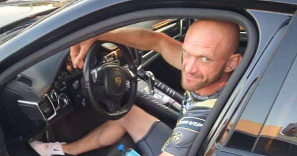 Ryszard "Szczena" z "Chłopaków do wzięcia" pokazał swoje mieszkanie. Warunki są dramatyczne