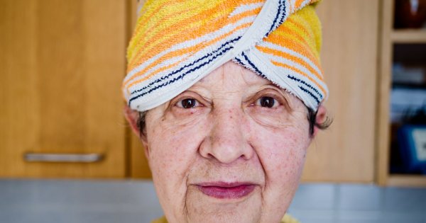 "Synowa zupełnie nie pasuje do mojego kochanego syna. Ona jest zimna, a on gorący"