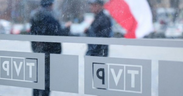 Dziennikarze TVP Info proszą o pieniądze, żeby mogli dalej nadawać, ale w innej formie. Przeginają?