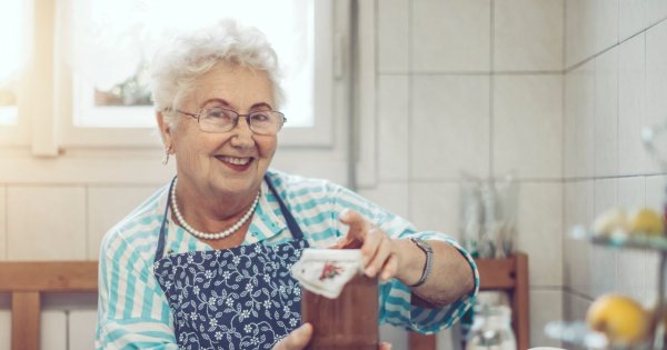 "Wstyd mi, bo nie stać mnie na prezent dla babci. Postanowiłam, że dam jej coś od serca"