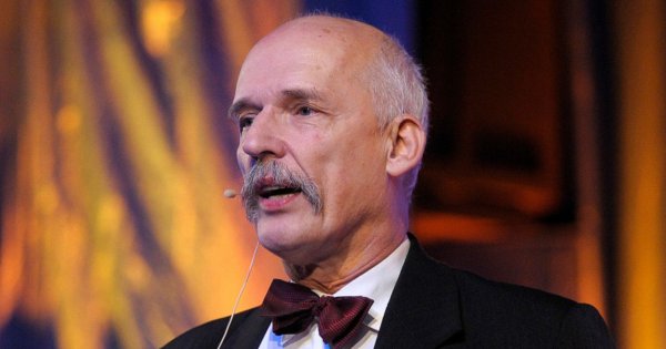 Elegancki Janusz z wąsem ogłosił nową nazwę swojej partii. Internauci pękają ze śmiechu: "Pozazdrościć kreatywności"