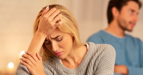 "Mąż namawia mnie na czwarte dziecko, bo chce mieć syna. Nie rozumie, że mam dość porodów i rozstępów"