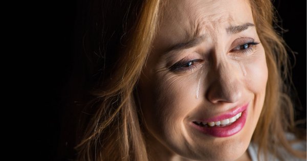 "Mam 29 lat i pierwsze siwe włosy! Czy u was też pojawiły się tak wcześnie?!"