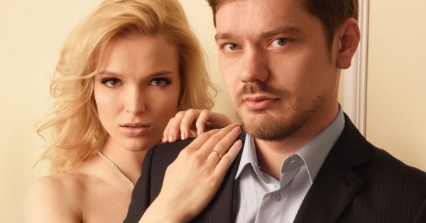 "Miał być weekend razem, a on spartolił sprawę! Powinien był wiedzieć, że ja w takich hotelach nie bywam..."