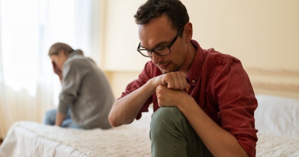 "Moja żona robi to po nocach. Złapałem ją na gorącym uczynku!"