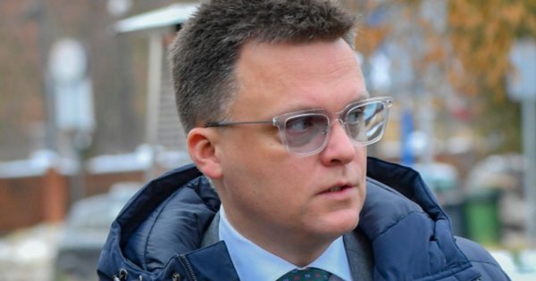 Szykujcie popcorn! Profesor Szymek wraca na YouTube. Kiedy nowe odcinki serialu z Wiejskiej?